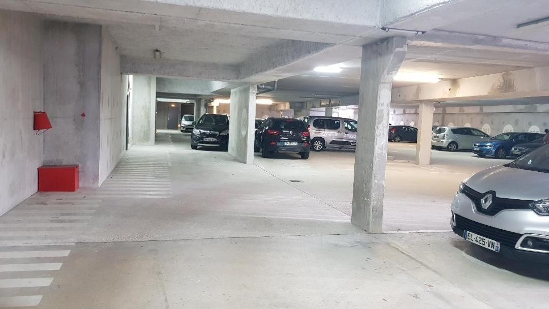 II Appart 2 Pieces, Neuf Rer D A 200M Parking Netflix Evry Courcouronnes Exterior photo